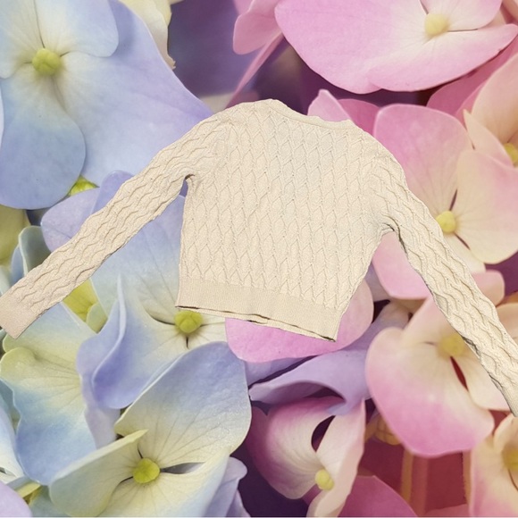 Cardigan - Picture 5 of 7